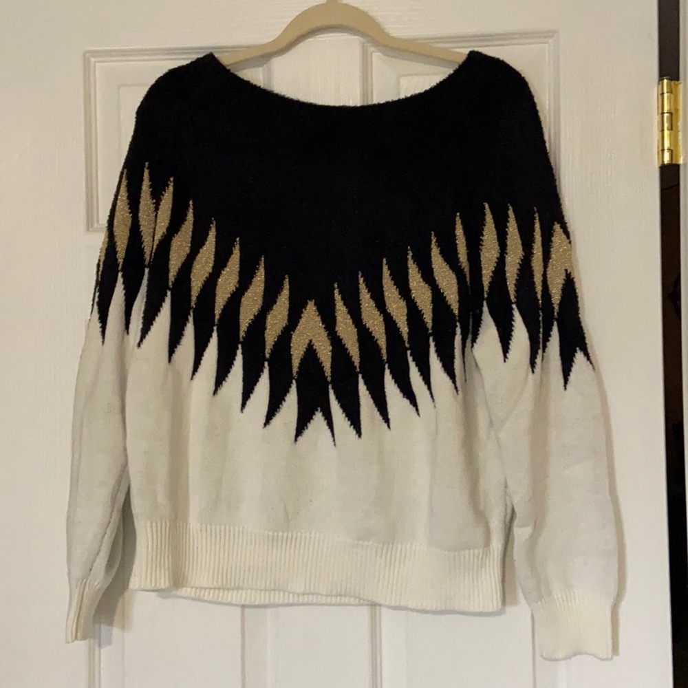 Express Sweater - Picture 4 of 5